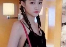 关晓彤暴露照片比基尼