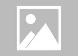 主持人杨帆抱女儿照片,与爱女温馨合影，父爱如山