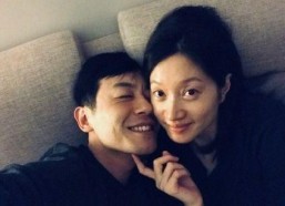 朱亚文的妈妈照片曝光