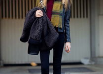 黑色皮衣搭配图片女